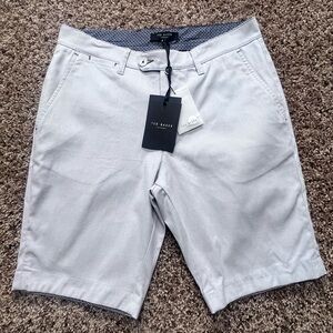 Ted Baker London men’s flat front shorts size 30R light gray natural color NWT